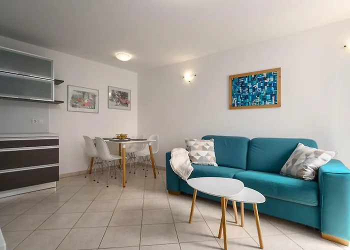 Degrassi Square Apartments (Adults Only)