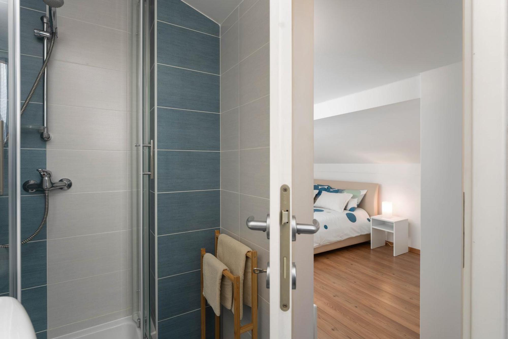 Degrassi Square (adults Only) Apartment Vrsar