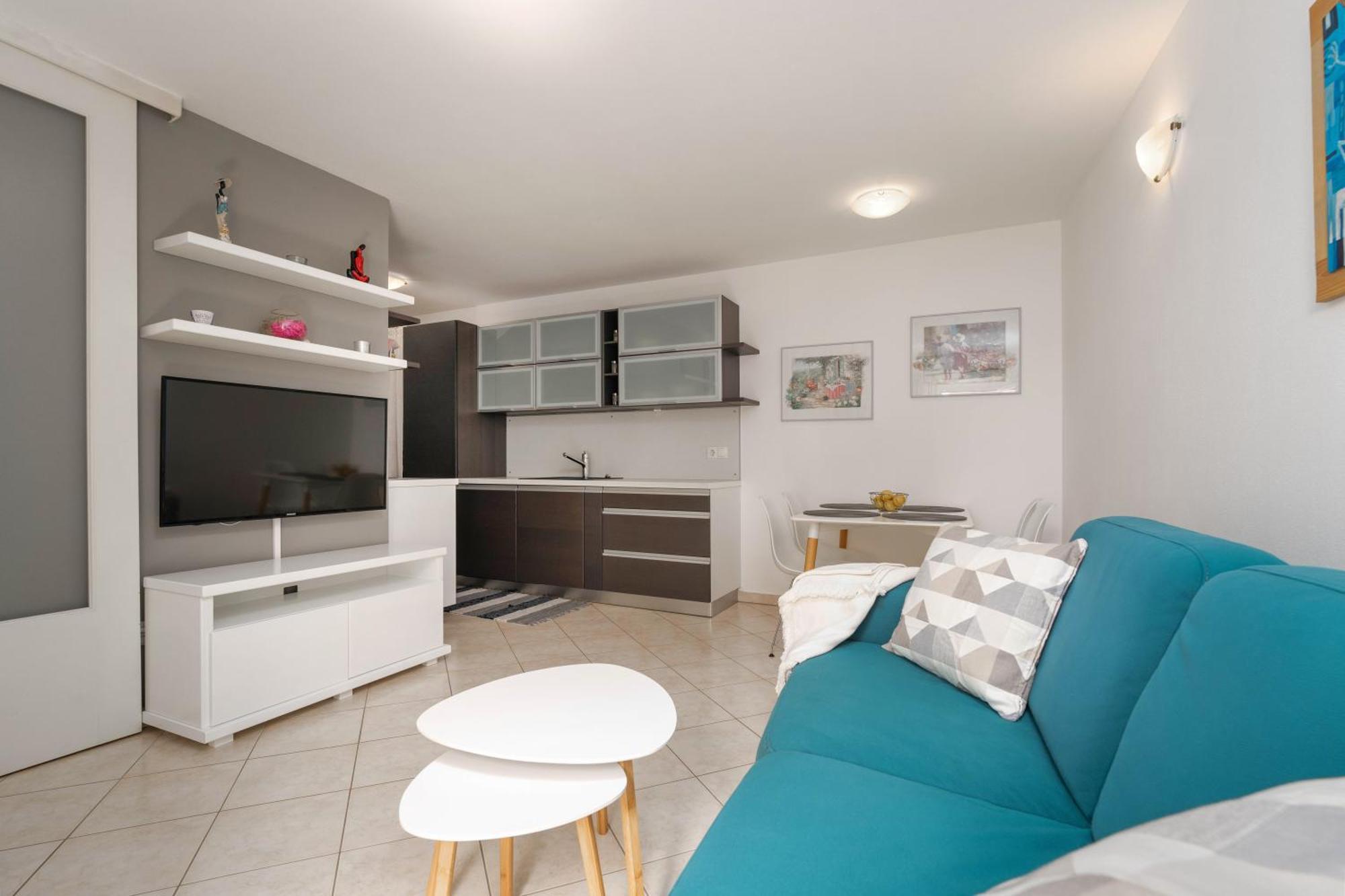 Apartment Degrassi Square (adults Only)